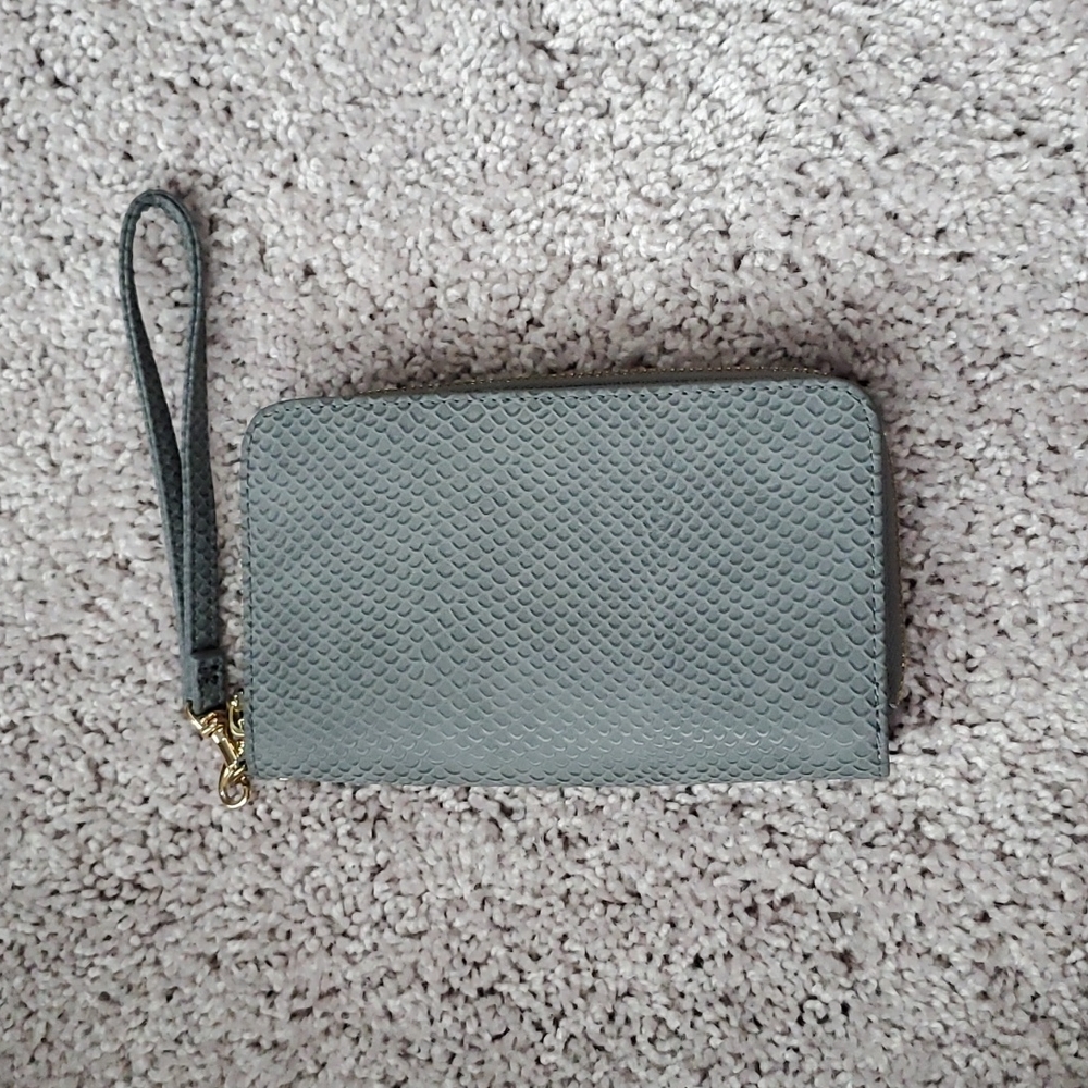 A New Day Gray Wrist Wallet
